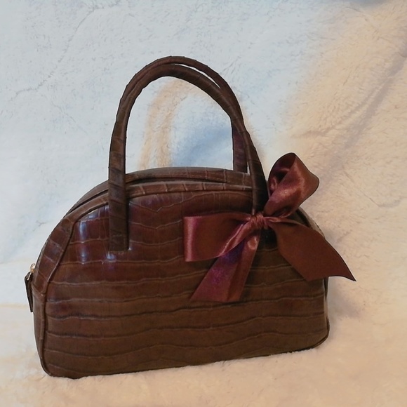 Victoria Secret Crocodile Vintage Leather Handbag - Picture 2 of 7